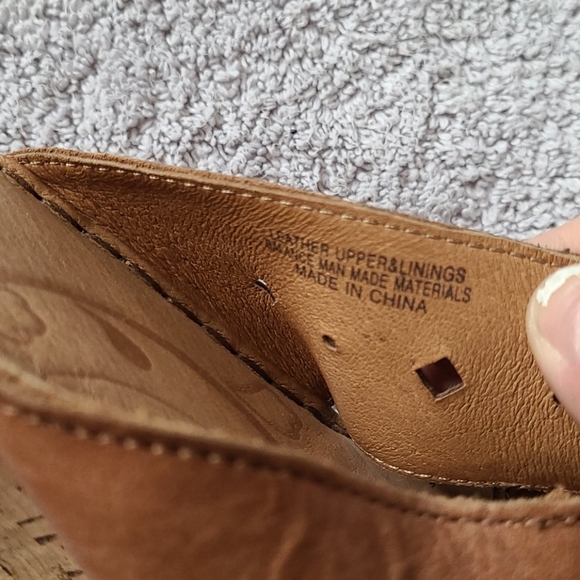 Born Brown Leather Canova Wedge Heels Sandals Womens 11 Perforated Shoes - Picture 5 of 9